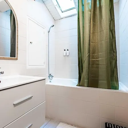 Apartment Air-conditioned Two-room Free Parking Close To Aude *