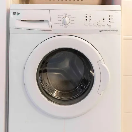 Apartment Air-conditioned Two-room Free Parking Close To Aude *